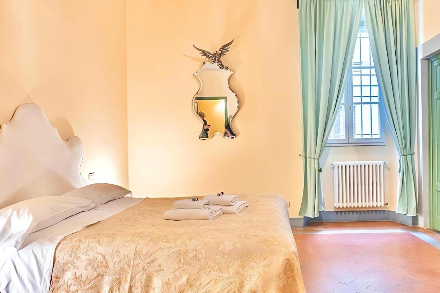 The Luxury Historic Palace Of Santa Croce * Florencia